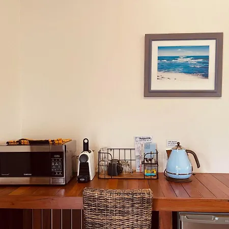 Grape Juice Retreat Rustic Romantic Gateway 5Mins To Beaches & Town Margaret River Exterior photo
