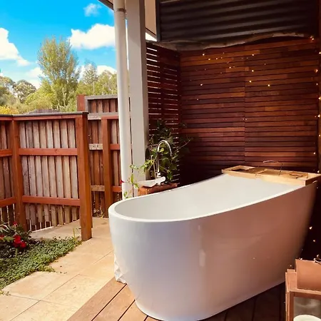 Grape Juice Retreat Rustic Romantic Gateway 5Mins To Beaches & Town Margaret River Exterior photo