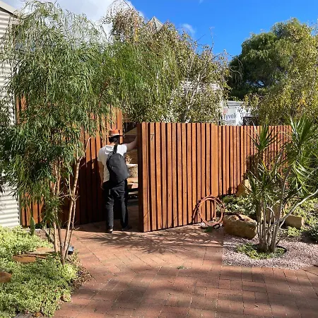 Grape Juice Retreat Rustic Romantic Gateway 5Mins To Beaches & Town Margaret River Exterior photo