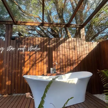 Grape Juice Retreat Rustic Romantic Gateway 5Mins To Beaches & Town Margaret River Exterior photo