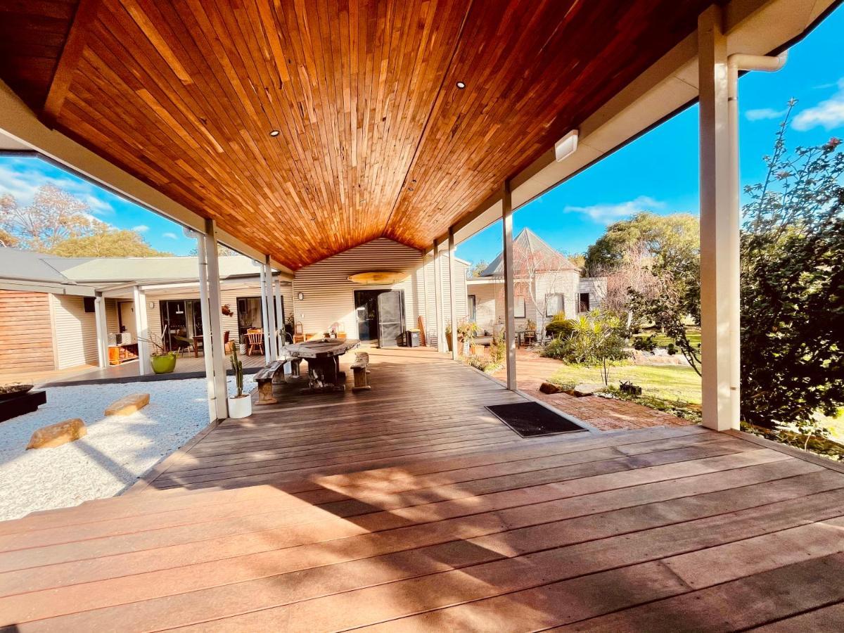 Aparthotel Grape Juice Retreat Rustic Romantic Gateway 5mins To Beaches & Town